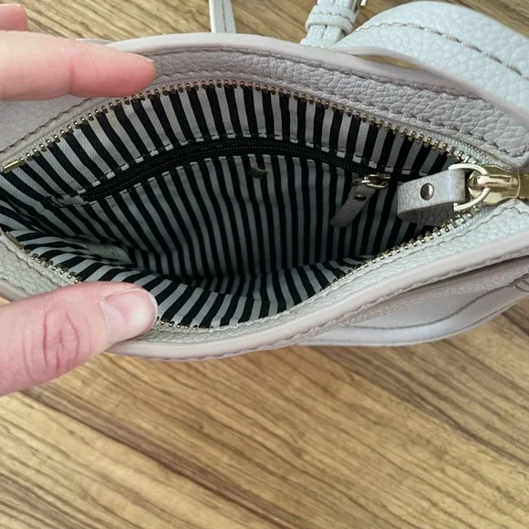 Kate Spade White Crossbody Bag - Picture 5 of 13